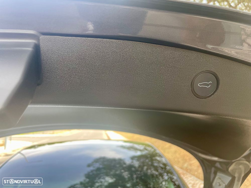 Tesla Model 3 Standard Range Plus RWD - 18