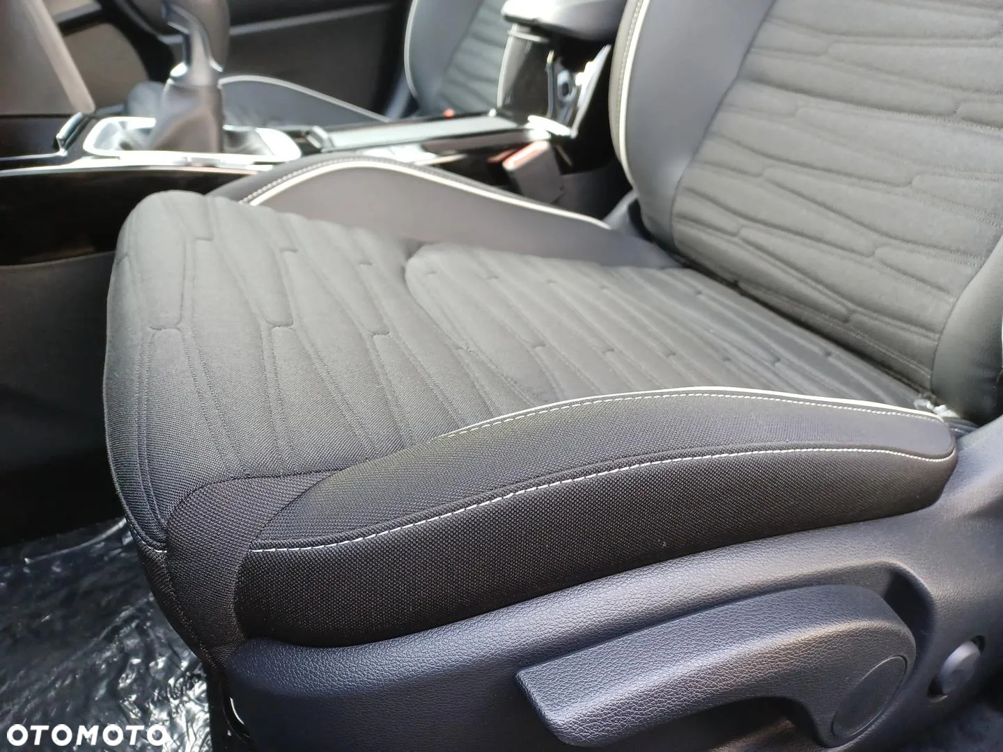 Kia ProCeed 1.5 T-GDI GT Line - 14