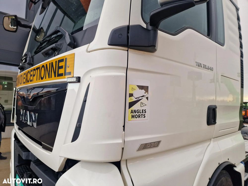 MAN TGX 33.640 6x4, 2019, 353.000km, cabina XXL, Automata+INTARDER 6 trepte, frigider, cuptor microunde, protectii sasiu, av 80% ok, posibilitate leasing 4 ani, PROMOTIE 49.900 EUR+Tva - 30