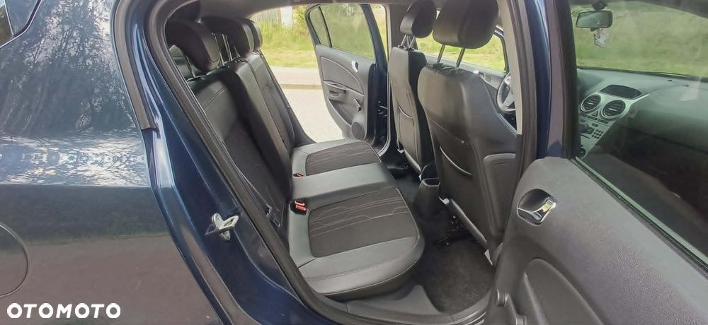 Opel Corsa 1.4 16V Innovation - 12