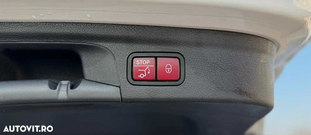 Mercedes-Benz GLE - 15