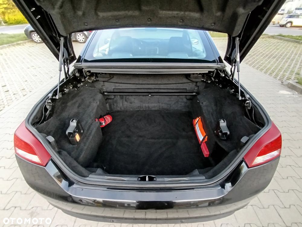 Ford Focus 2.0 16V Sport - 8
