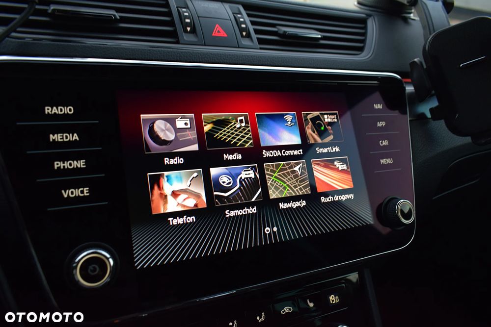 Skoda Superb 2.0 TSI 4x4 Sportline DSG - 18