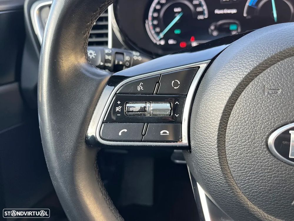 Kia XCeed 1.6 GDi PHEV Drive - 19