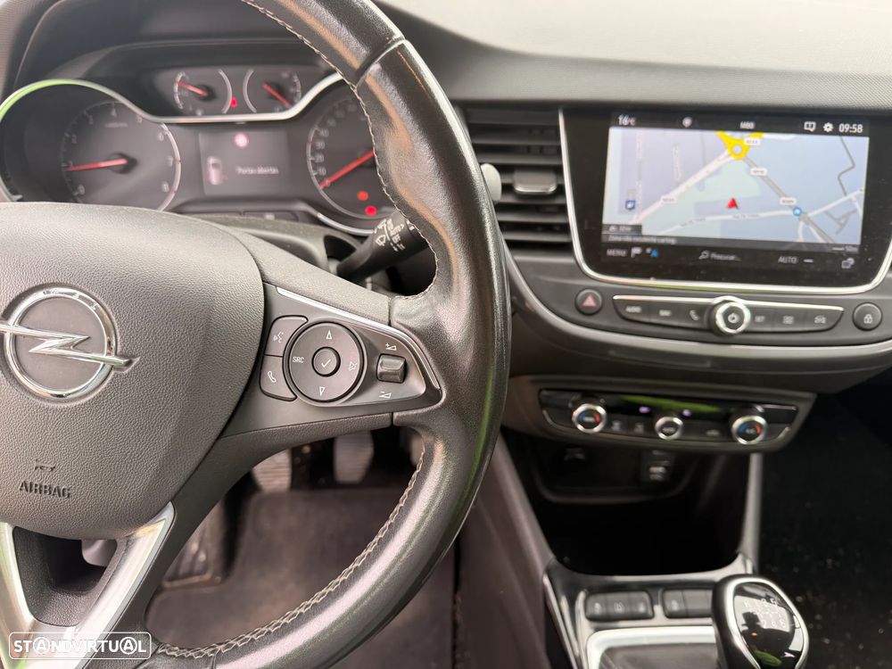 Opel Crossland X - 11