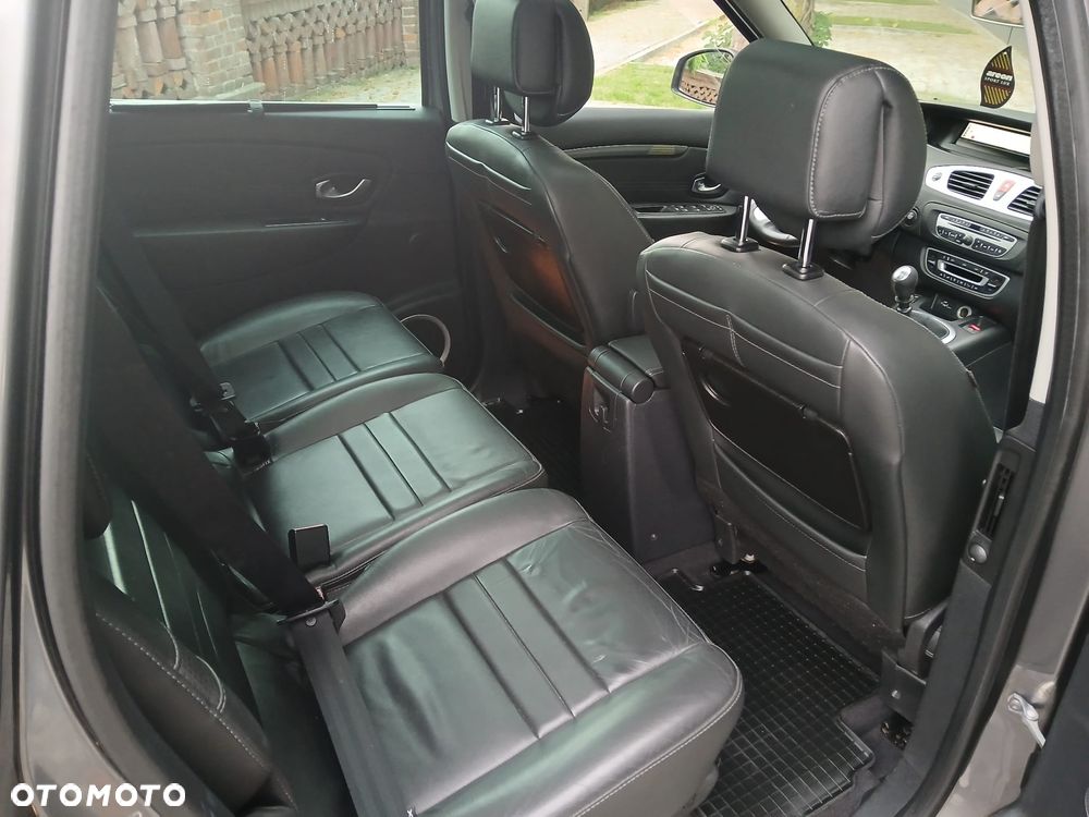 Renault Scenic - 16