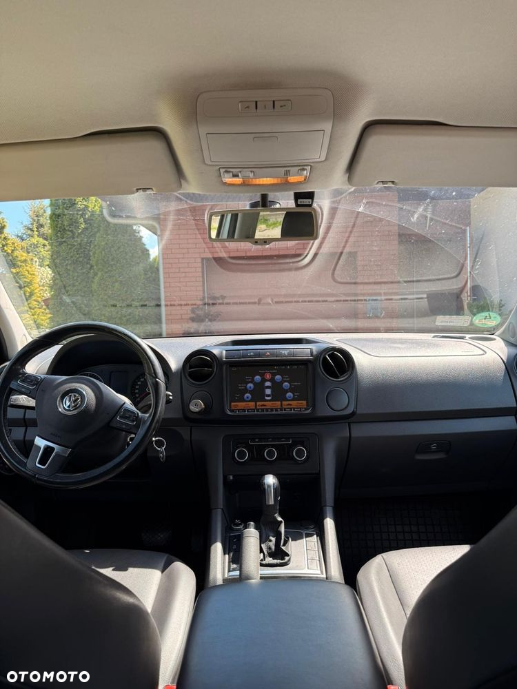 Volkswagen Amarok - 15