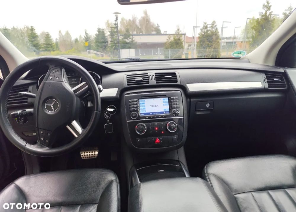 Mercedes-Benz Klasa R 320 CDI L 4-Matic - 17