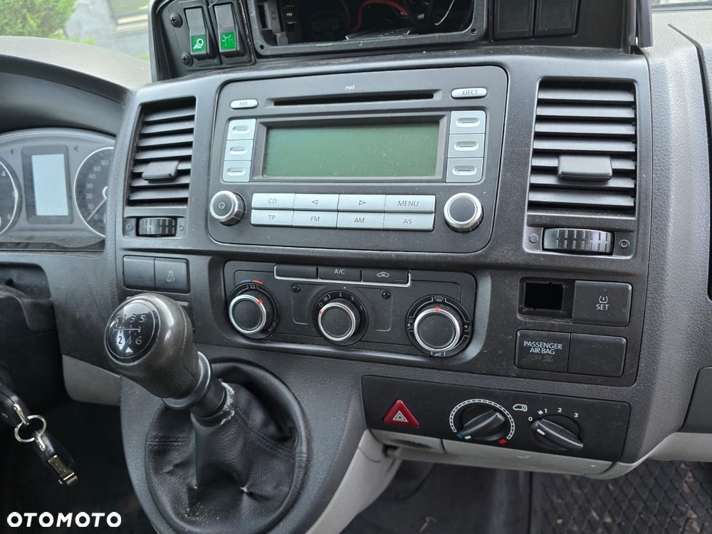 Volkswagen TRANSPORTER T5 LIFT - 4