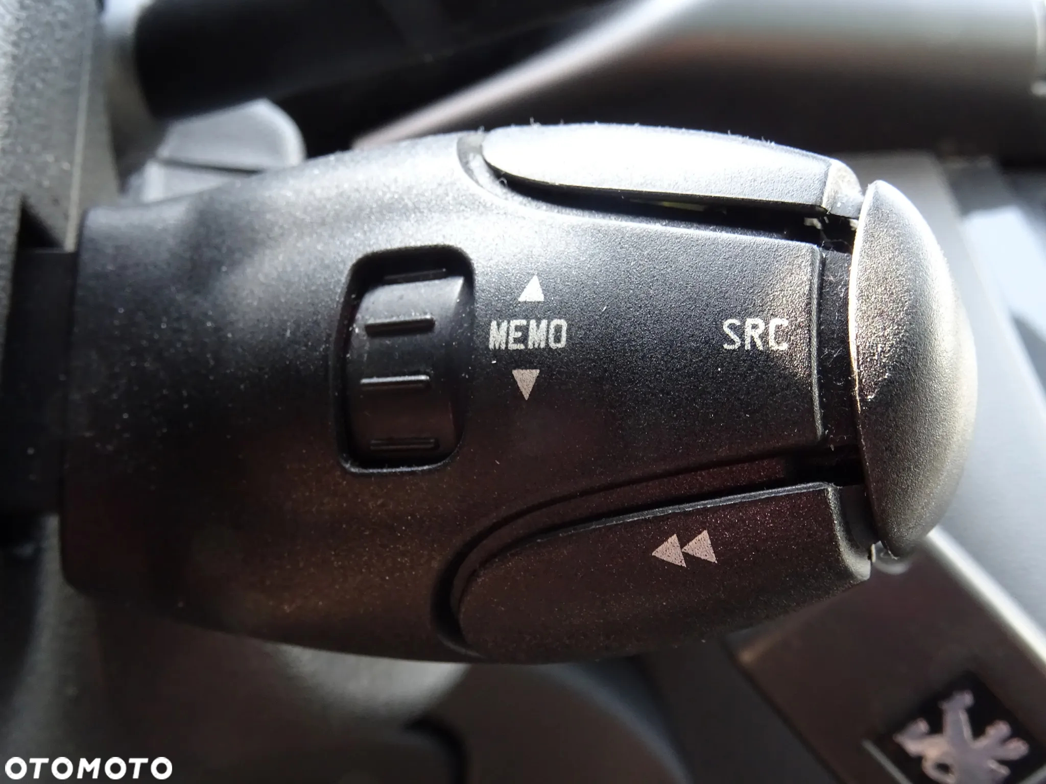 Peugeot 3008 1.6 HDi Premium - 27