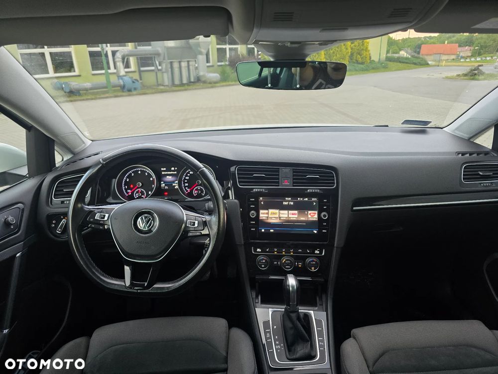 Volkswagen Golf 1.4 TSI BMT Highline DSG - 10
