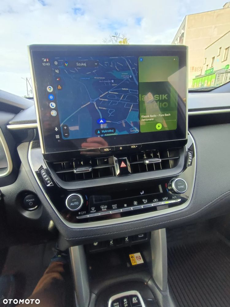 Toyota Corolla Cross 2.0 Hybrid Style - 15