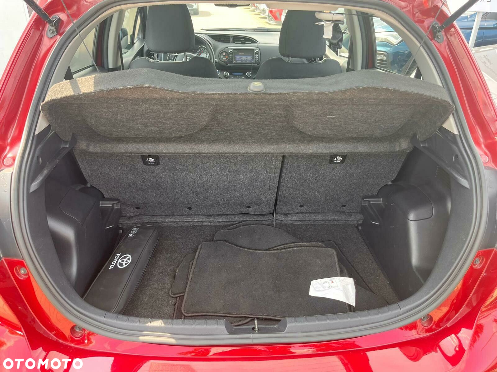 Toyota Yaris - 27