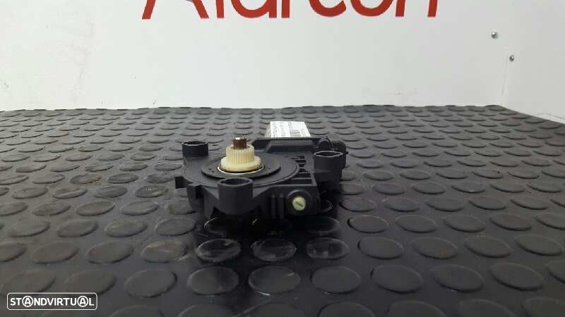 MOTOR ELEVADOR FRENTE ESQUERDO FIAT STILO (192) 1.9 JTD 115 - 5