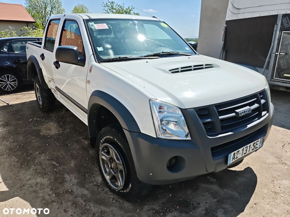 Isuzu D-Max 4x4 Double Cab Custom - 2