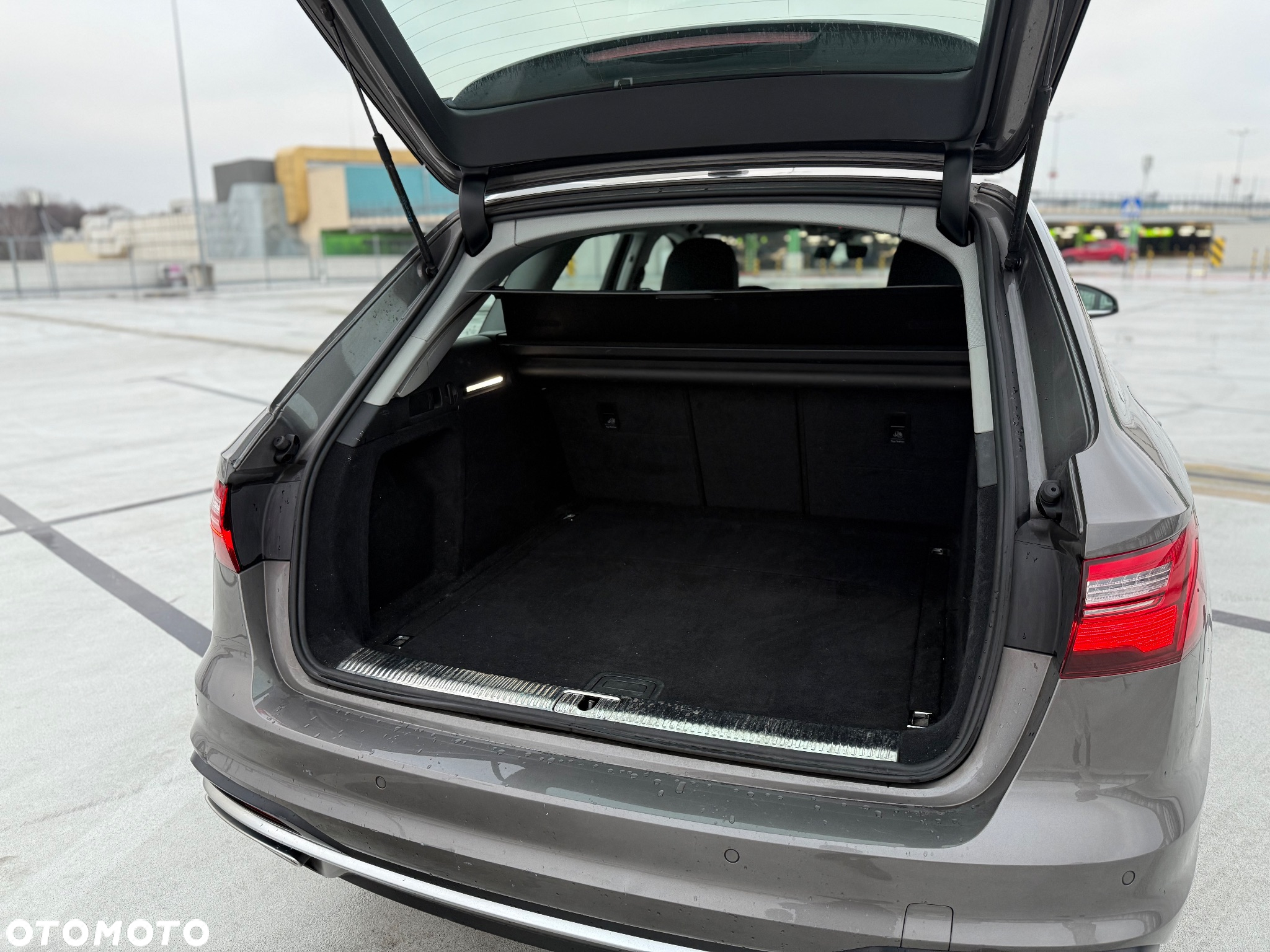 Audi A4 Avant 35 TFSI S tronic advanced - 11