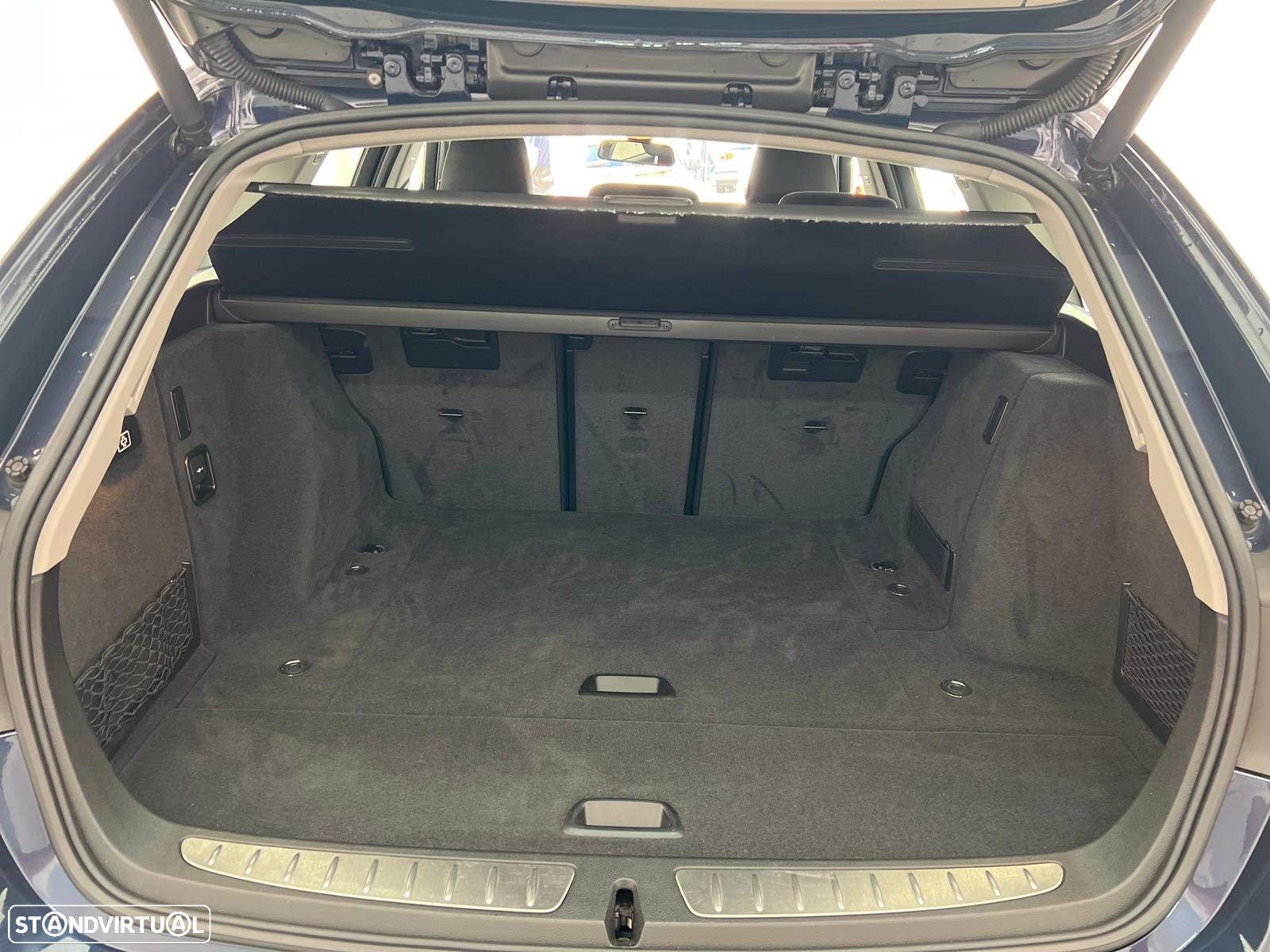 BMW 318 d Touring Advantage Auto - 27