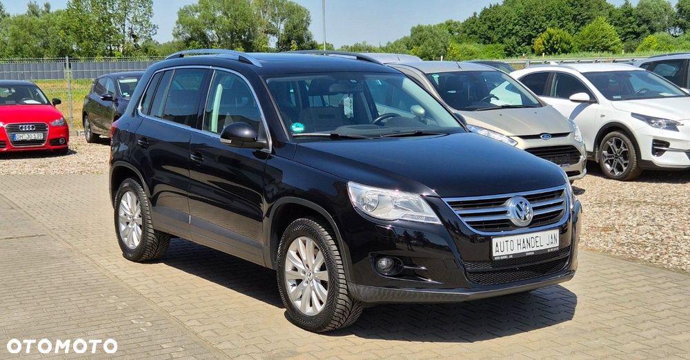 Volkswagen Tiguan - 11