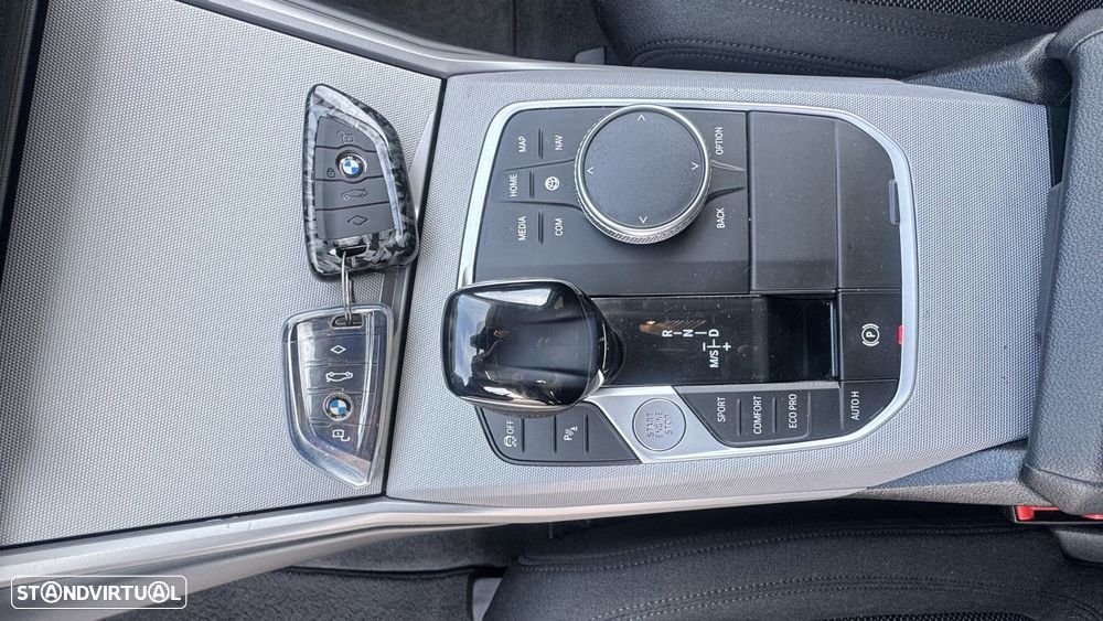 BMW 318 d Aut. Edition Luxury Line Purity - 8