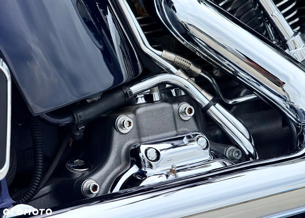 Harley-Davidson Softail - 24