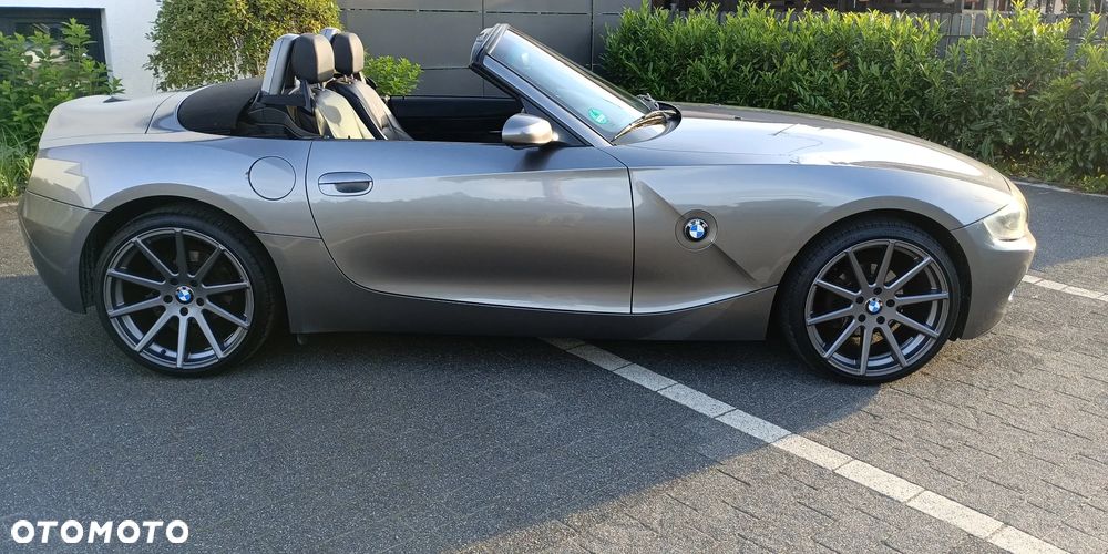 BMW Z4 2.2i - 31