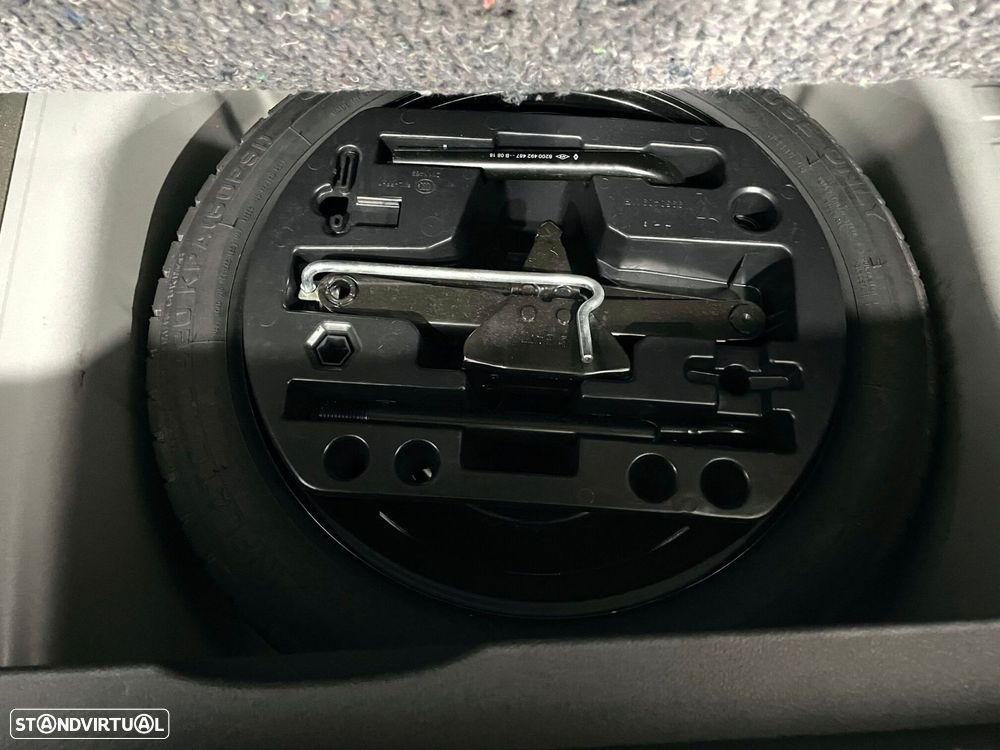 Renault Captur 1.5 dCi Exclusive EDC - 19