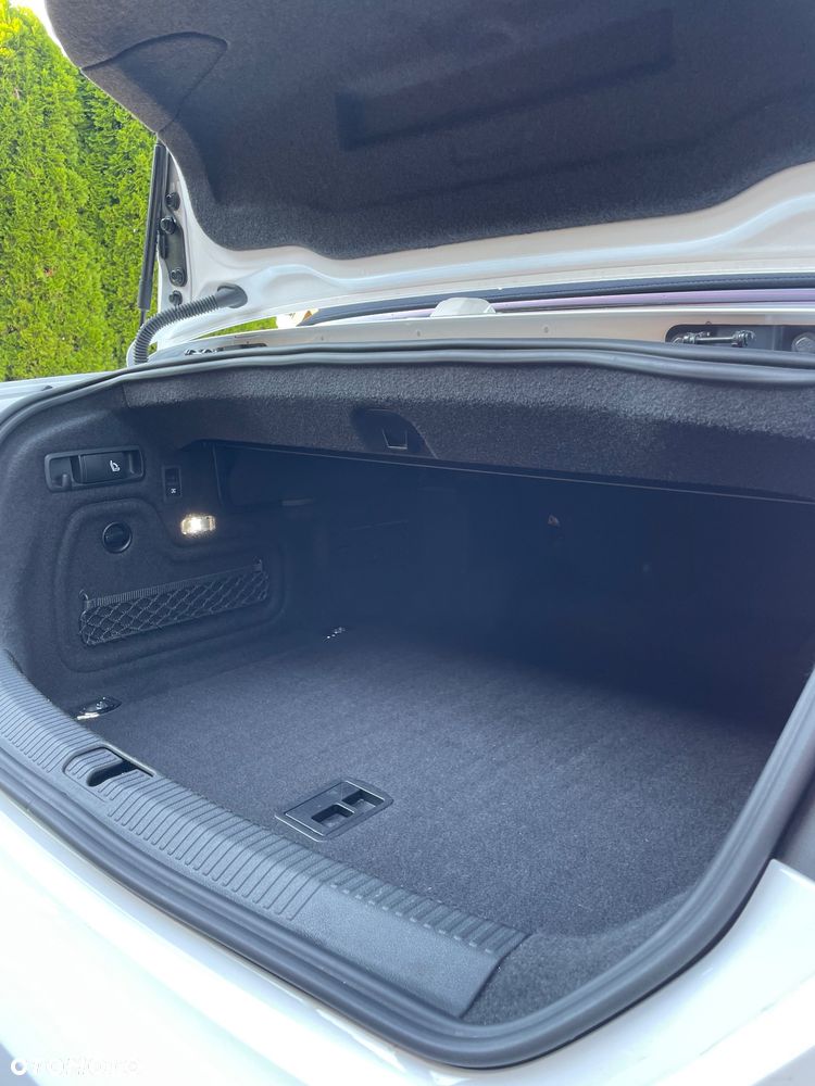 Audi A5 Cabrio - 16