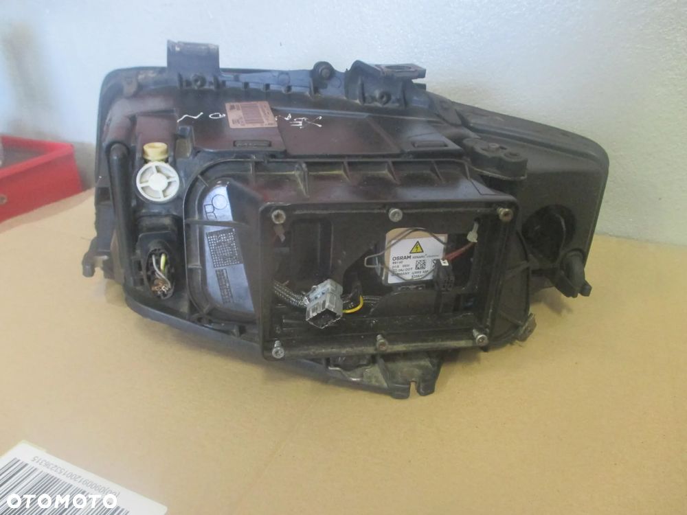 lampa prawa Audia A4 B6 XENON  Valeo Europa 8E0941004 - 5