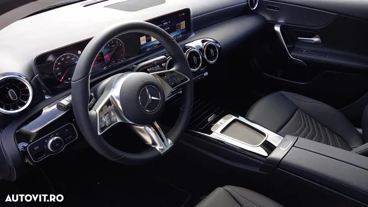 Mercedes-Benz A 180 7G-DCT - 10