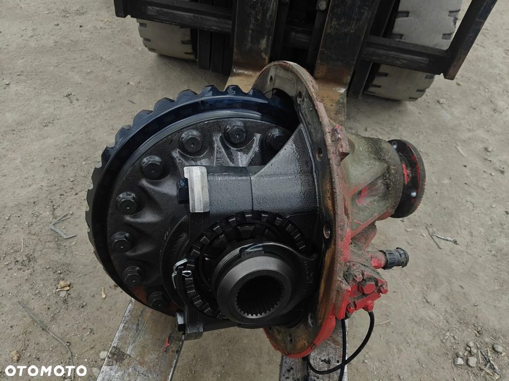 GŁÓWKA WKŁAD MOSTU MAN TYP HY 1344 03 2.313 81 35010 6323 - 1