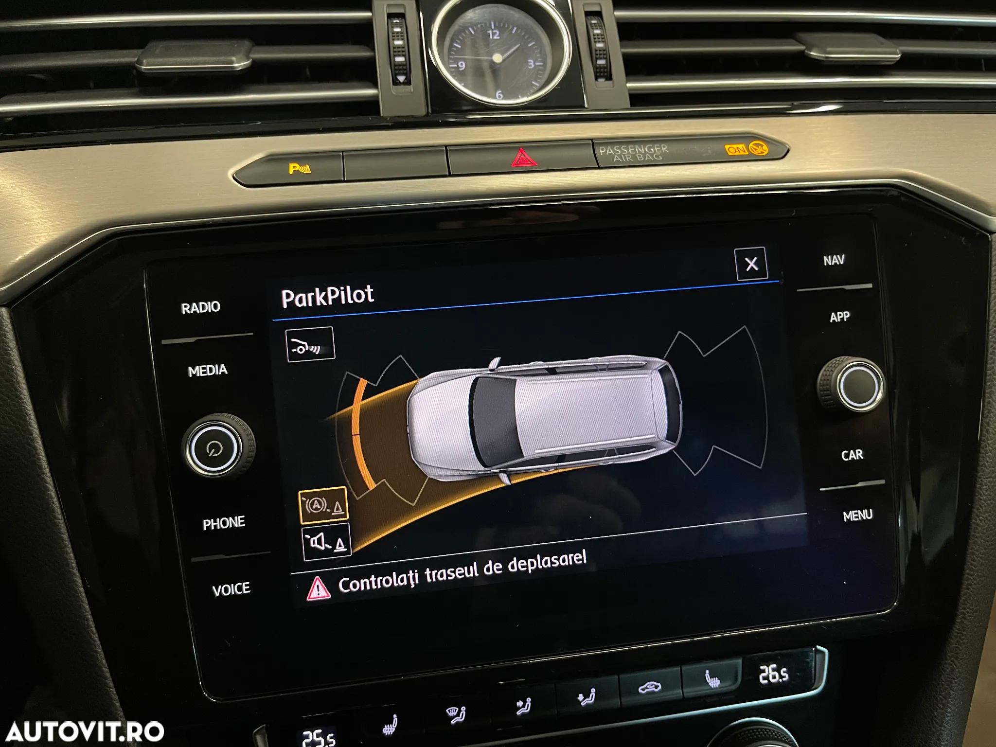 Volkswagen Passat Variant 2.0 TDI DSG Highline - 14