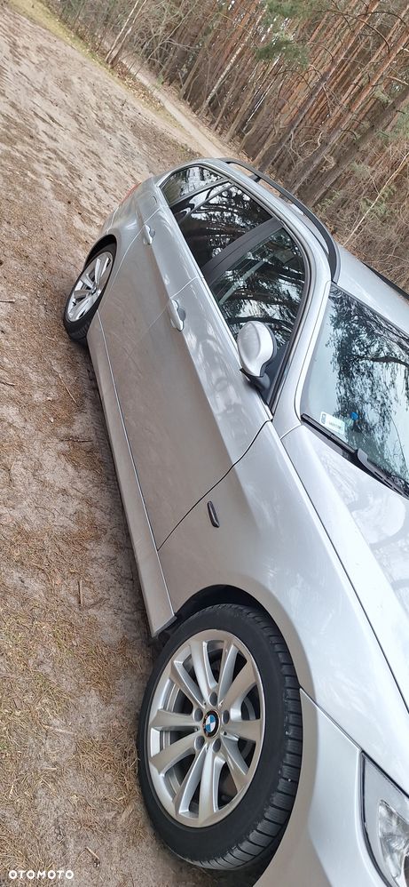 BMW Seria 3 - 25