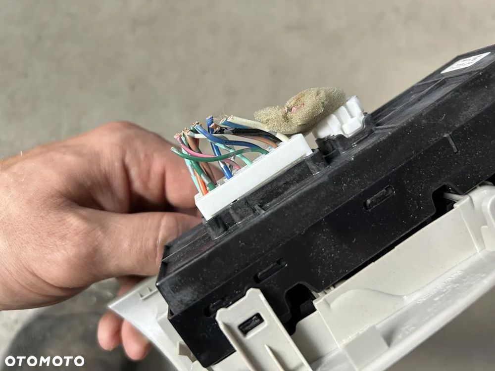 Panel szyb lewy Nissan Juke I F15 25401-1KA5E - 6