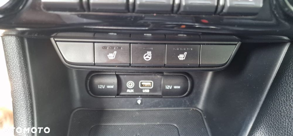 Kia Sportage - 14