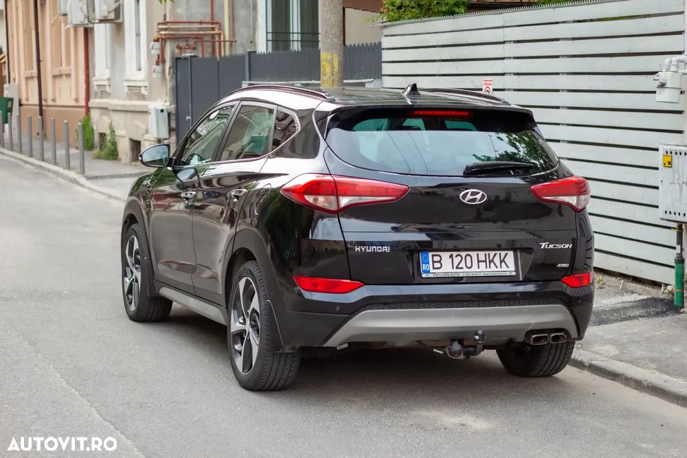 Hyundai Tucson 2.0 CRDI 4WD 6AT Luxury Pack+ - 3