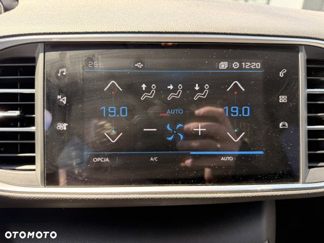 Peugeot 308 BlueHDi 100 Stop & Start Access - 23