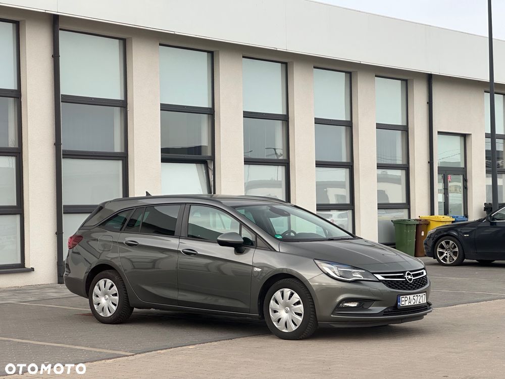 Opel Astra 1.6 BiTrb D (CDTI) Start/Stop Innovation - 8