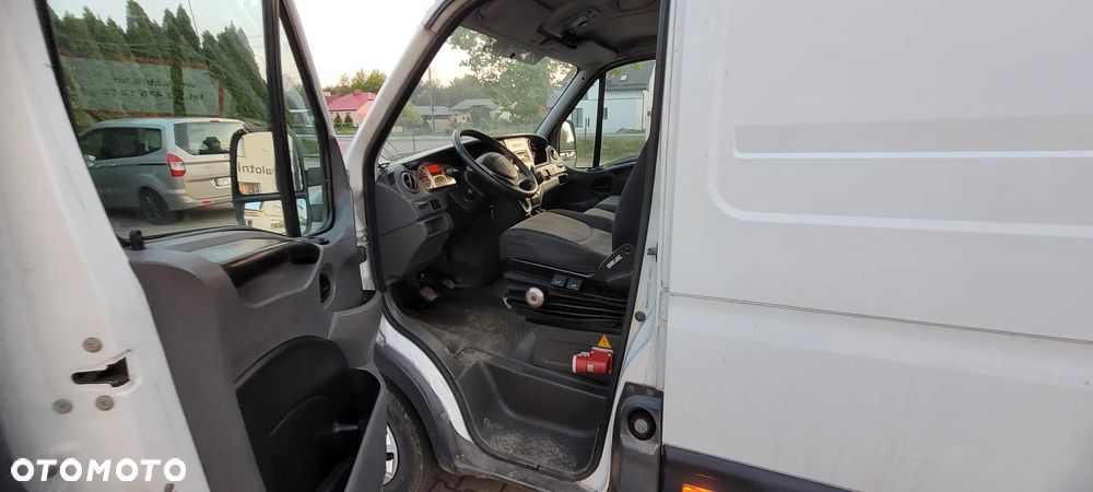 Iveco DAILY - 29