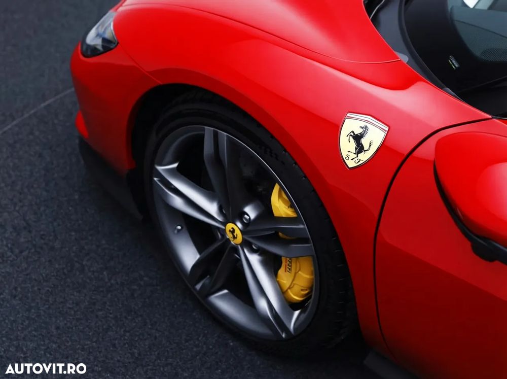 Ferrari 296 GTB - 12