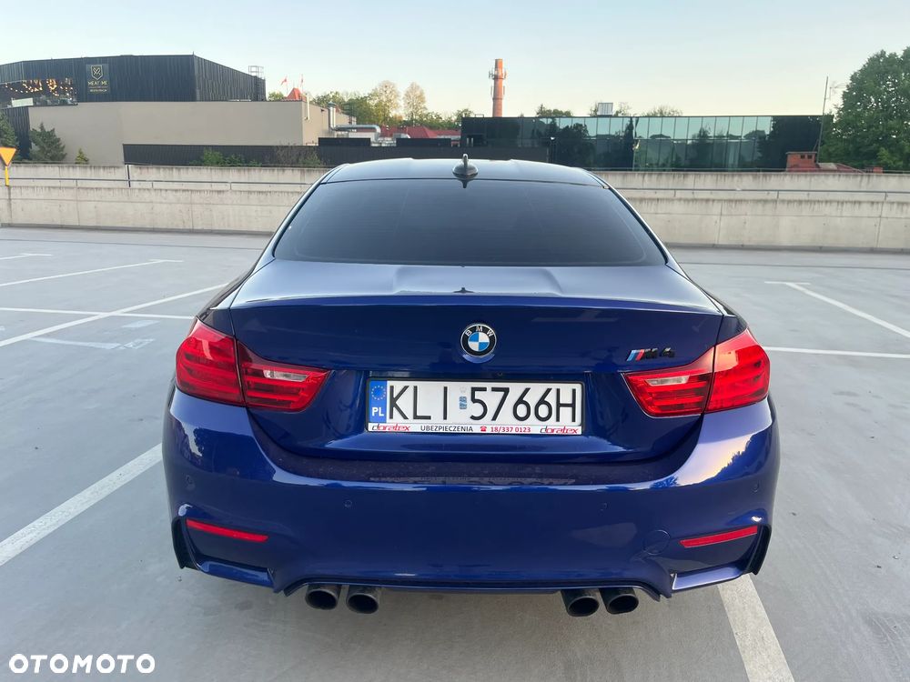 BMW M4 DKG - 30