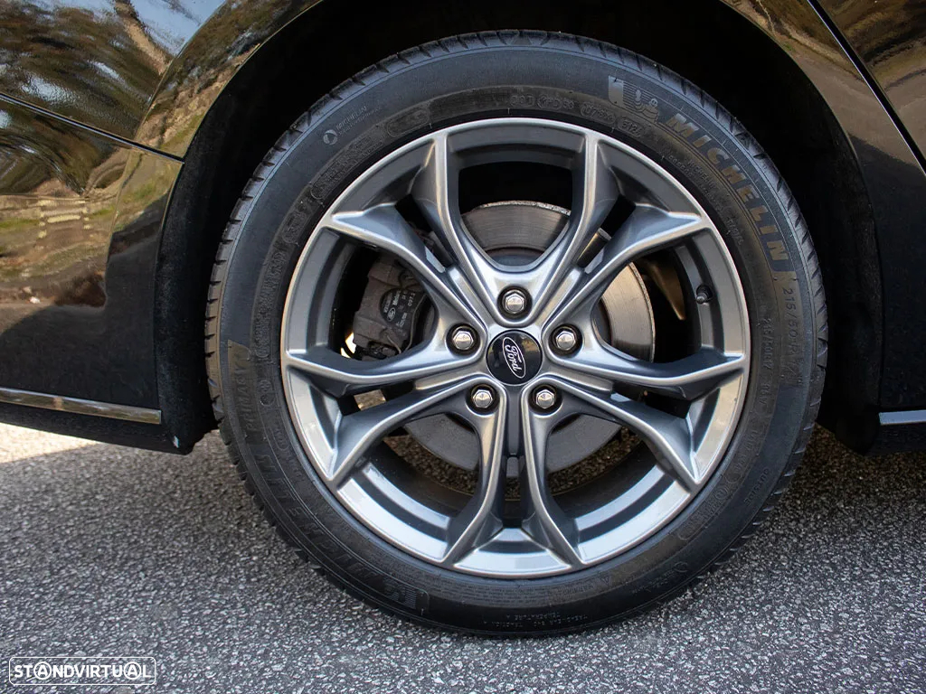 Ford Focus - 5