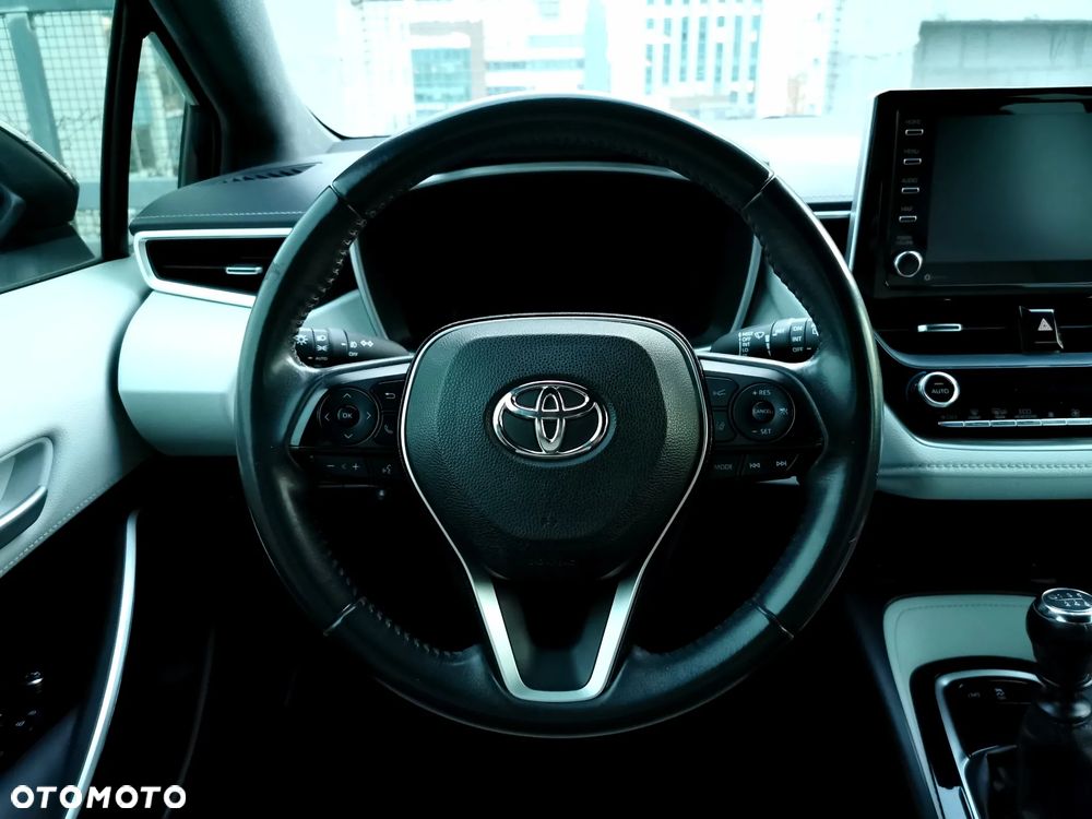 Toyota Corolla - 26