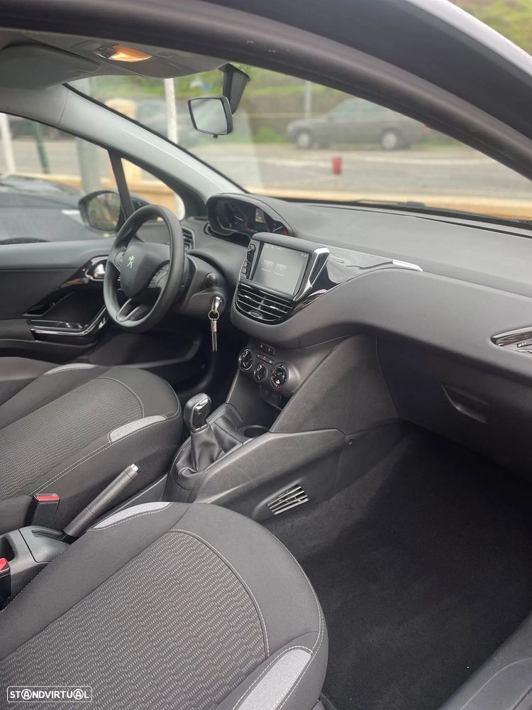 Peugeot 208 1.6 BlueHDi Active - 14