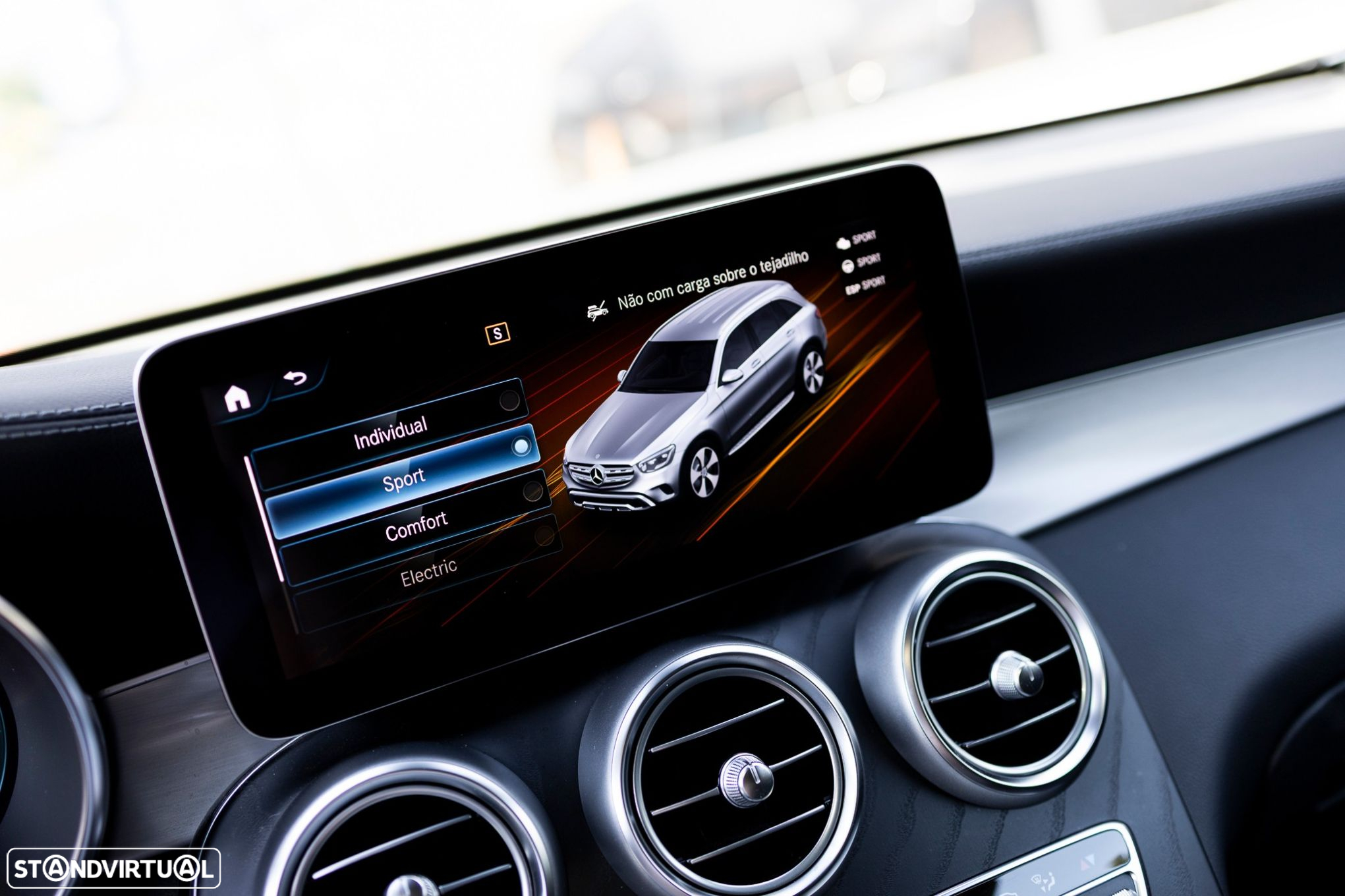 Mercedes-Benz GLC 300 - 19