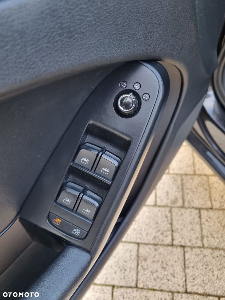 Audi A4 Avant 2.0 TFSI S line Sportpaket (plus) - 24