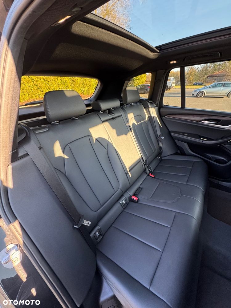 BMW X3 - 25