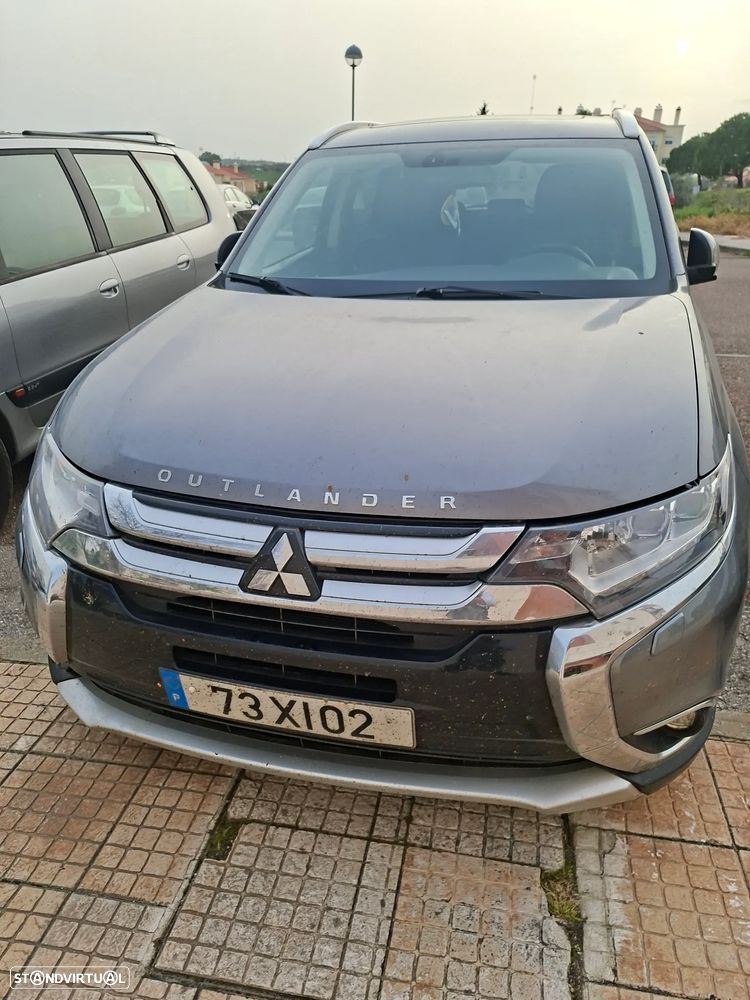 Mitsubishi Outlander 2.2 DI-D Intense - 7