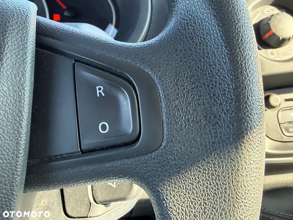 Renault KANGOO - 24
