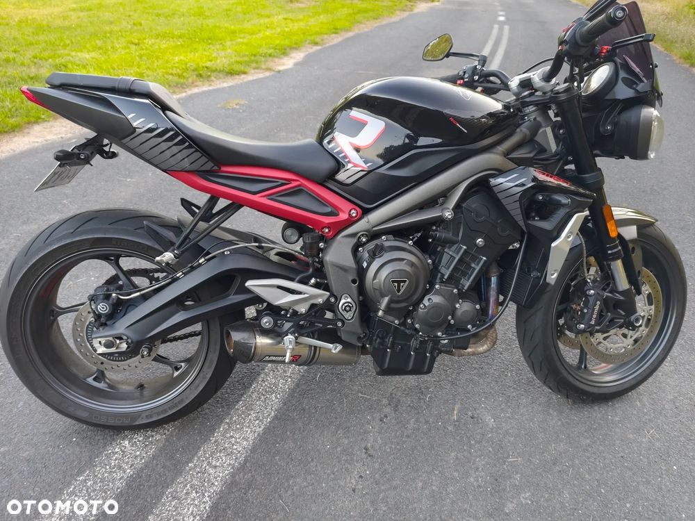 Triumph Street Triple - 6