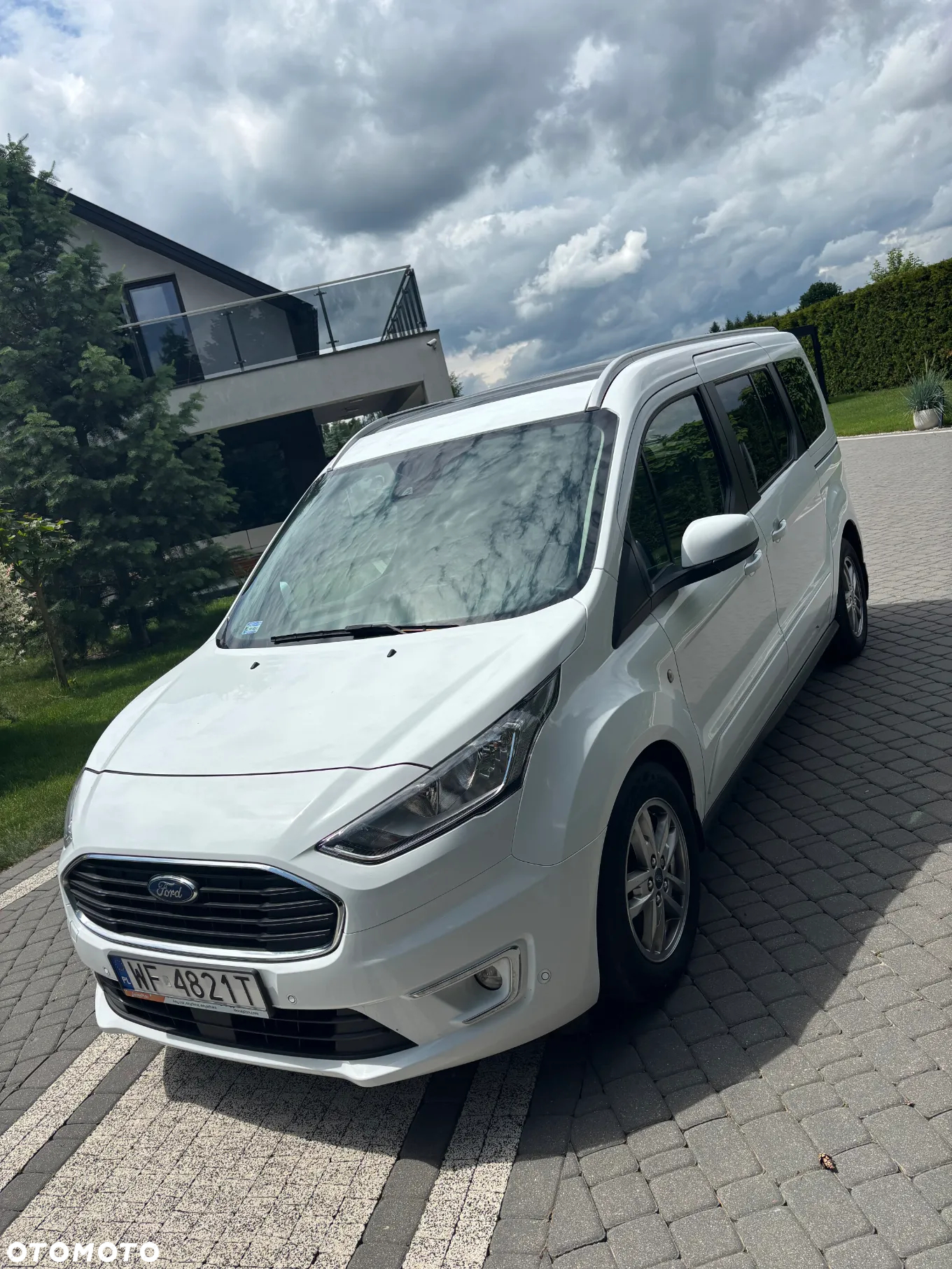 Ford Tourneo Connect Gr 1.5 TDCi Titanium - 20